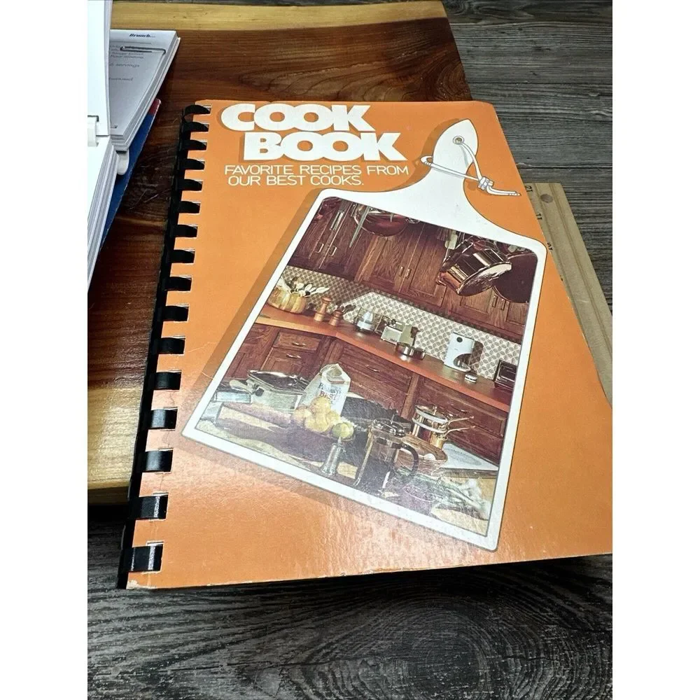 Lot Of Four Favorite Recipes Our Best Cooks Moose Bloomington IL Pampered Chef +